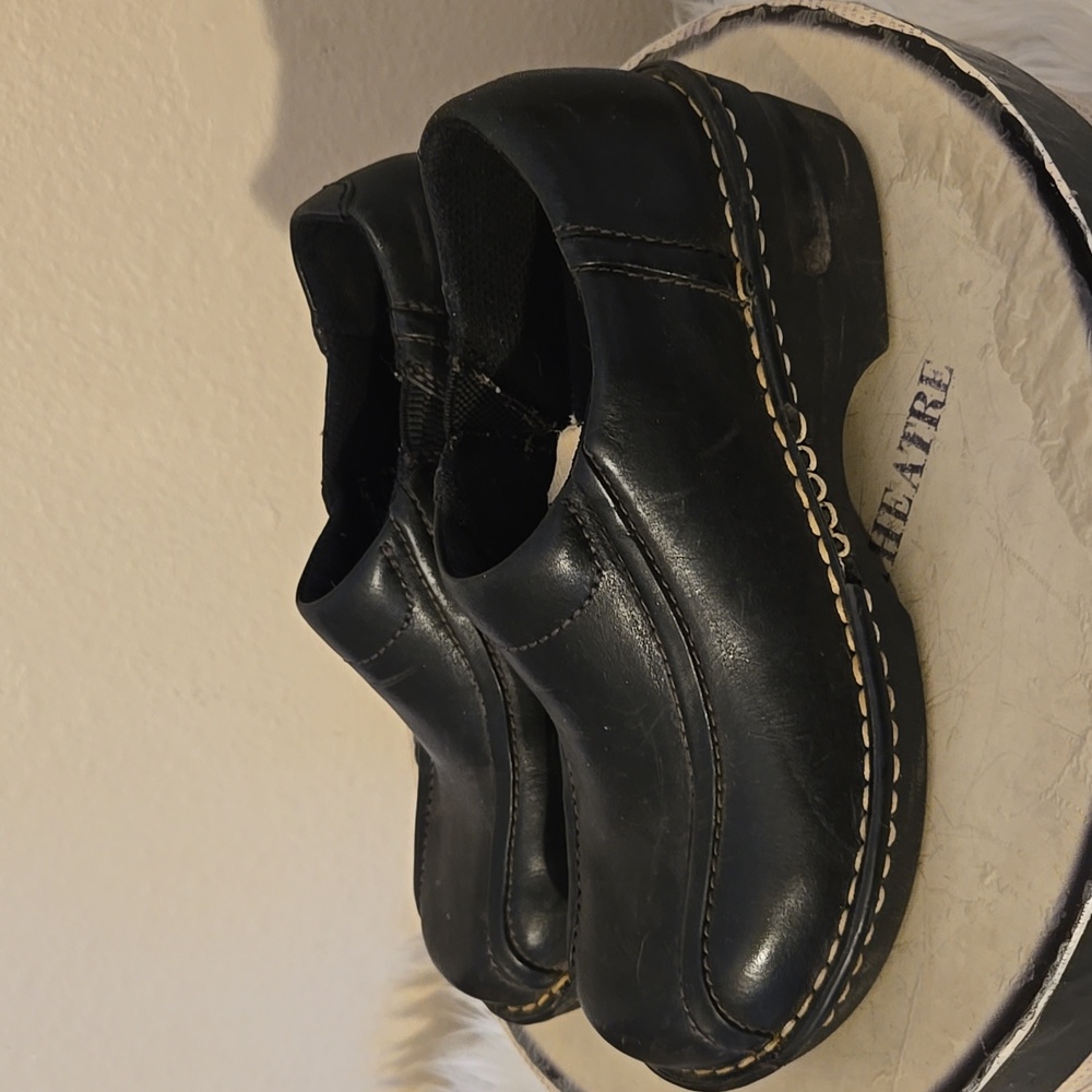 - Eastland Leather Clog Shoes